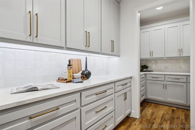 9708 E 132nd Street S, Bixby, OK 74008