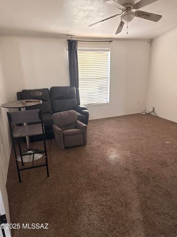 329 E Calle Mesa Verde, Safford, AZ 85546