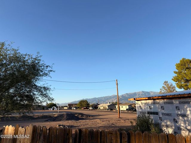 329 E Calle Mesa Verde, Safford, AZ 85546