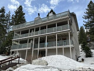 356 Galaxy Lane B, Stateline, NV 89449