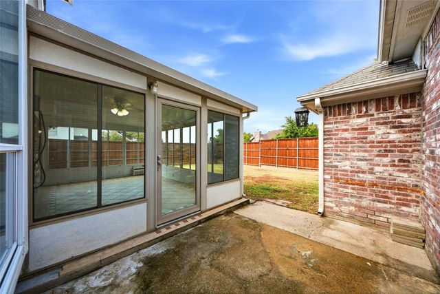 7117 Charleston Drive, Rowlett, TX 75089