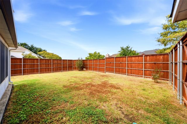 7117 Charleston Drive, Rowlett, TX 75089