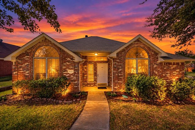 7117 Charleston Drive, Rowlett, TX 75089