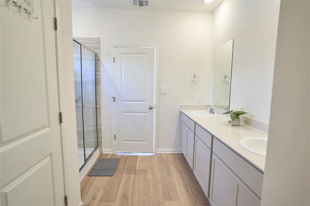 206 Pico ST, Hutto, TX 78634