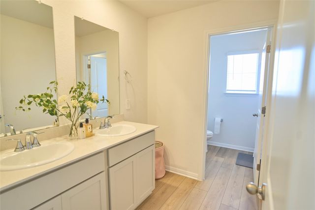 206 Pico ST, Hutto, TX 78634