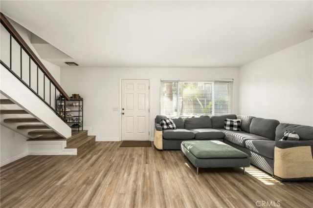 19752 Bromley Lane 9, Huntington Beach, CA 92646