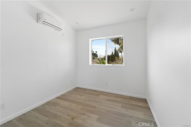 8512 Wilbur, Northridge, CA 91324