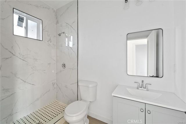 8512 Wilbur, Northridge, CA 91324