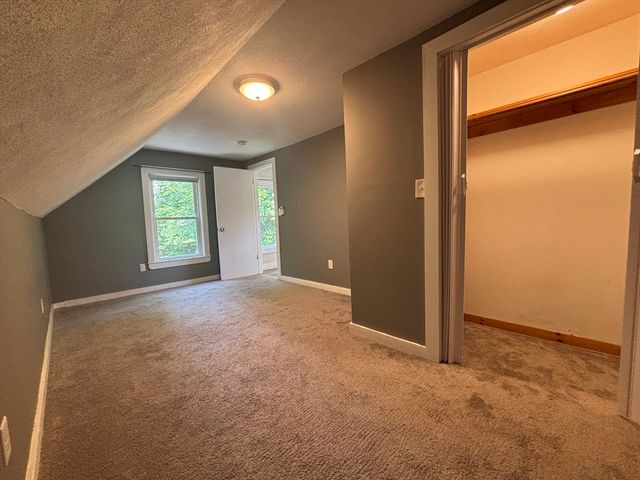 72 Vernon St 3, Wakefield, MA 01880