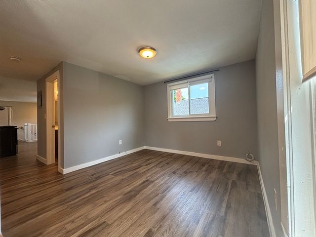 72 Vernon St 3, Wakefield, MA 01880