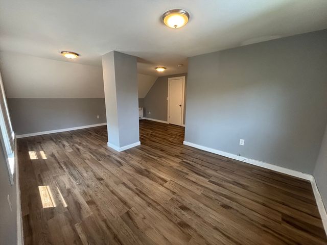 72 Vernon St 3, Wakefield, MA 01880