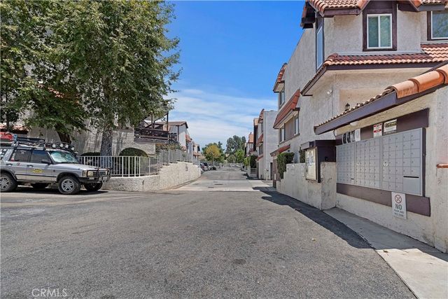 12330 Osborne 75, Pacoima, CA 91331