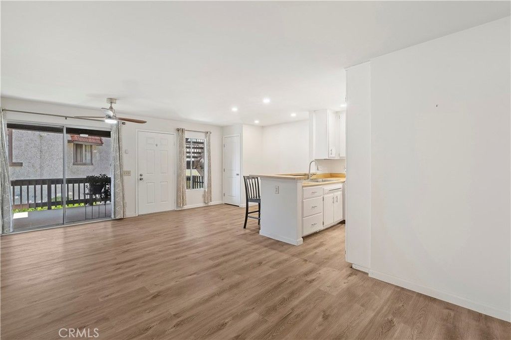 12330 Osborne 75, Pacoima, CA 91331 — photo 5