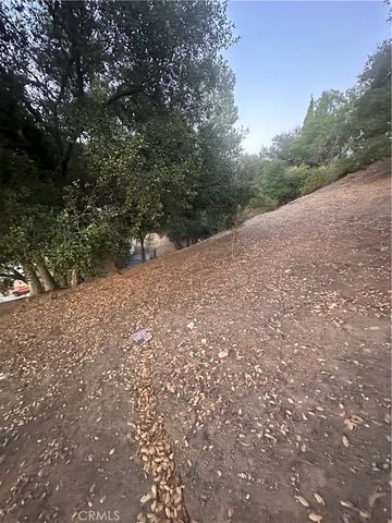988 Rockdale Avenue, Los Angeles, CA 90041