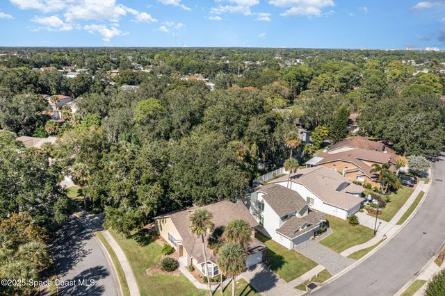 670 Lakewood Lane, Titusville, FL 32780