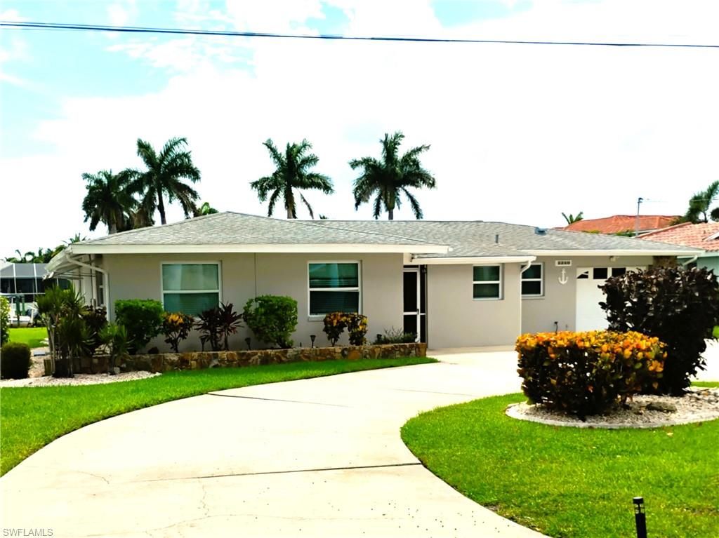 5240 Seminole CT, Cape Coral, FL 33904