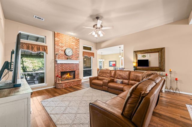 4430 Jakes Way, Midlothian, TX 76065