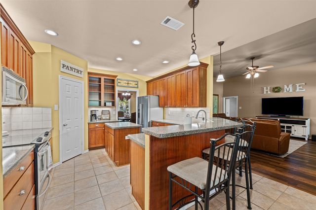 4430 Jakes Way, Midlothian, TX 76065