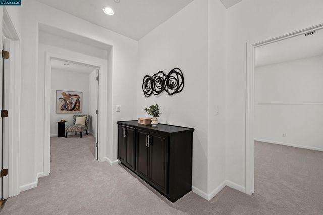 509 Falling Star Dr, Martinez, CA 94553