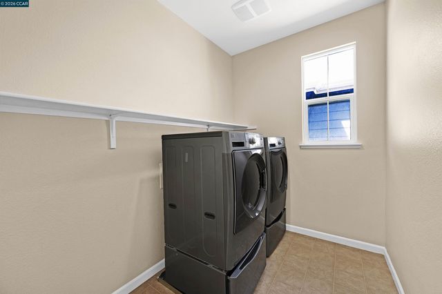 509 Falling Star Dr, Martinez, CA 94553