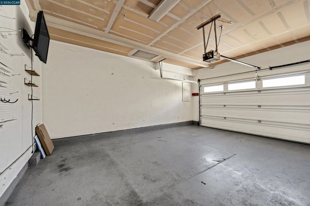 509 Falling Star Dr, Martinez, CA 94553