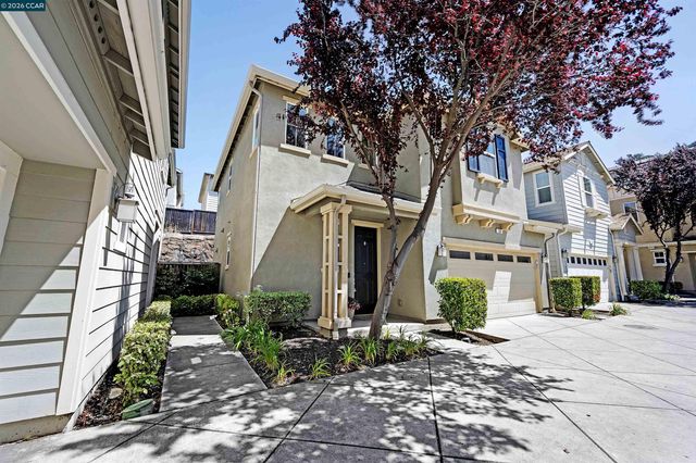 509 Falling Star Dr, Martinez, CA 94553