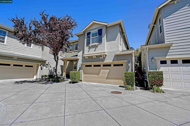 509 Falling Star Dr, Martinez, CA 94553
