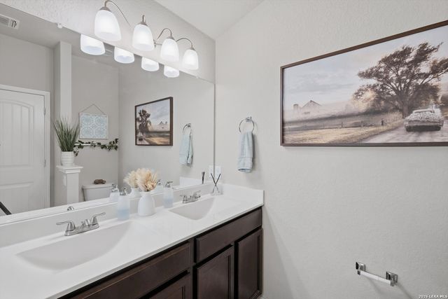 2273 Falcon, New Braunfels, TX 78130