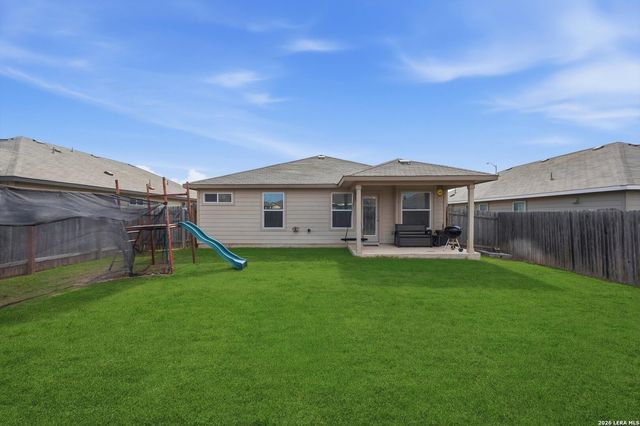 2273 Falcon, New Braunfels, TX 78130