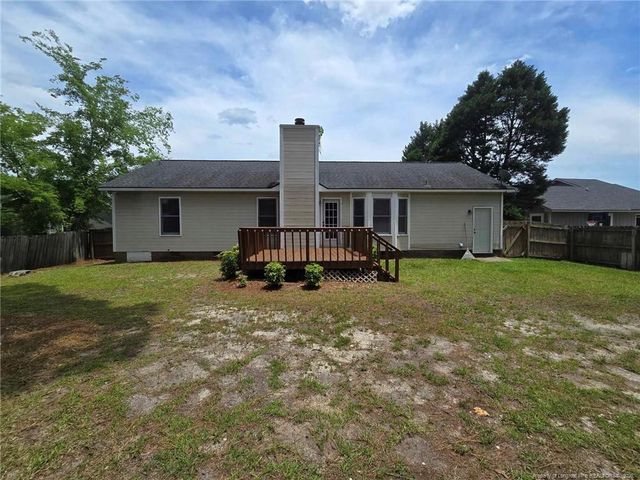 5707 La Costa Drive, Hope Mills, NC 28348