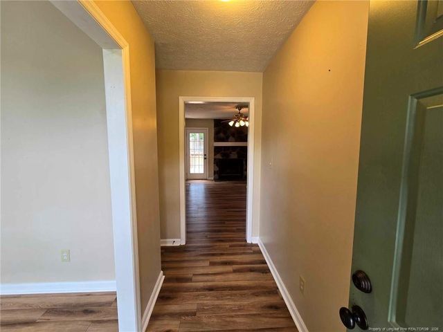 5707 La Costa Drive, Hope Mills, NC 28348