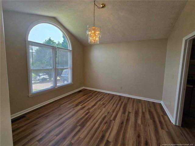 5707 La Costa Drive, Hope Mills, NC 28348