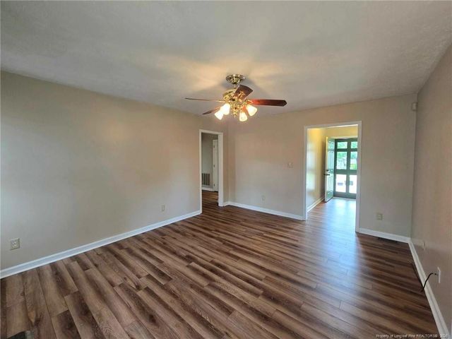 5707 La Costa Drive, Hope Mills, NC 28348