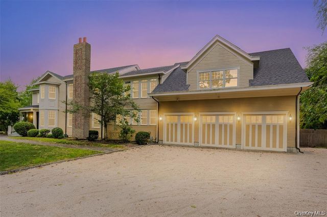 52 Brushy Neck Lane, Westhampton, NY 11977