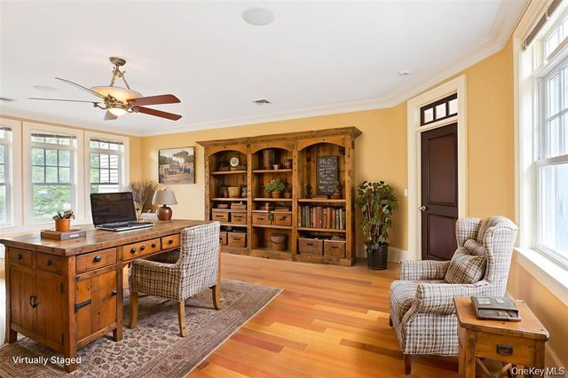 52 Brushy Neck Lane, Westhampton, NY 11977