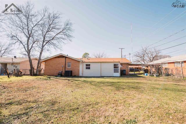 2027 GLORIA LANE, Wichita Falls, TX 76309