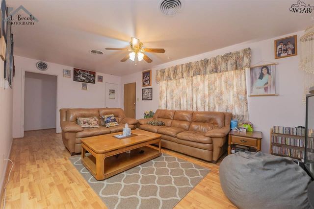 2027 GLORIA LANE, Wichita Falls, TX 76309
