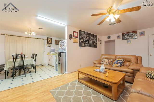 2027 GLORIA LANE, Wichita Falls, TX 76309