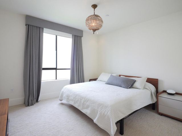 1530 Camden Avenue Ph-1, Los Angeles, CA 90025