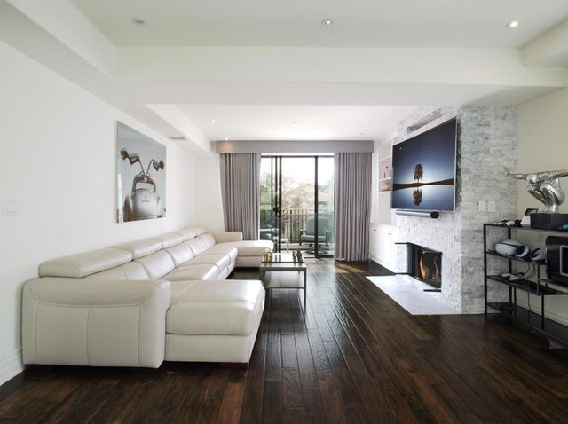 1530 Camden Avenue Ph-1, Los Angeles, CA 90025