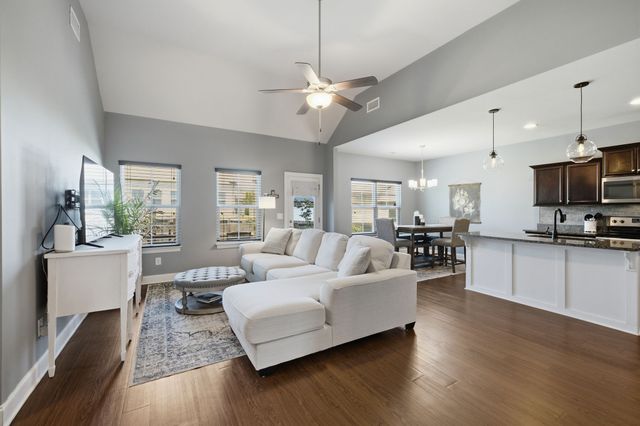 5904 Covent Ln, Smyrna, TN 37167