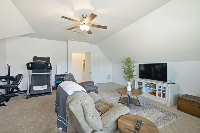5904 Covent Ln, Smyrna, TN 37167