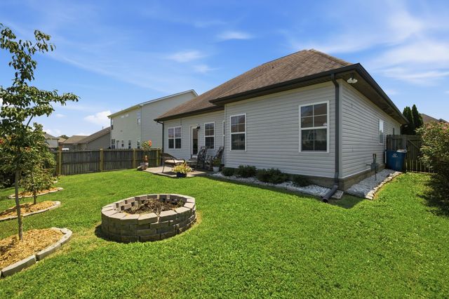 5904 Covent Ln, Smyrna, TN 37167