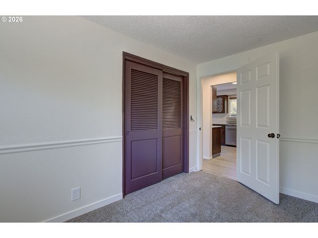 8011 Se THIESSEN Rd, Milwaukie, OR 97267