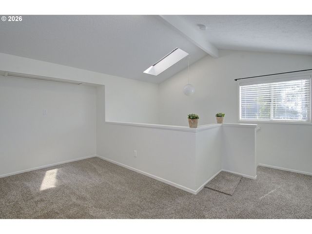 8011 Se THIESSEN Rd, Milwaukie, OR 97267