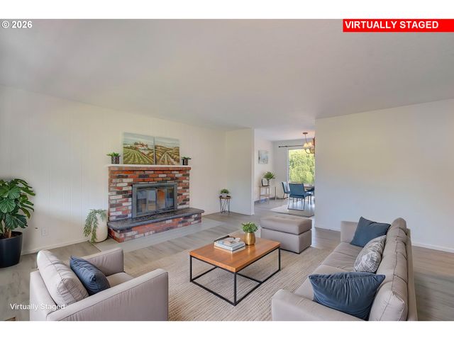 8011 Se THIESSEN Rd, Milwaukie, OR 97267