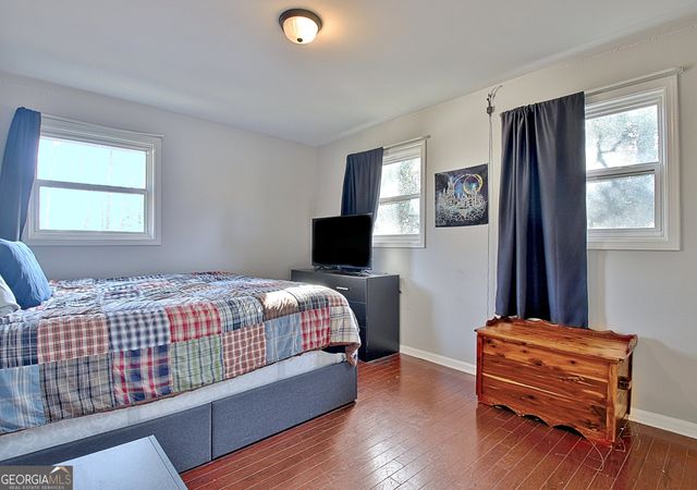 218 Hilltop Drive, Peachtree City, GA 30269