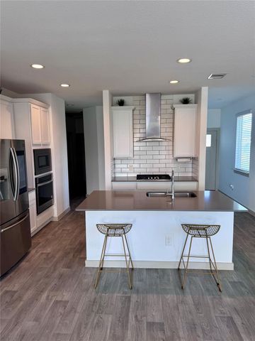 12566 Fleet River Road, Houston, TX 77047