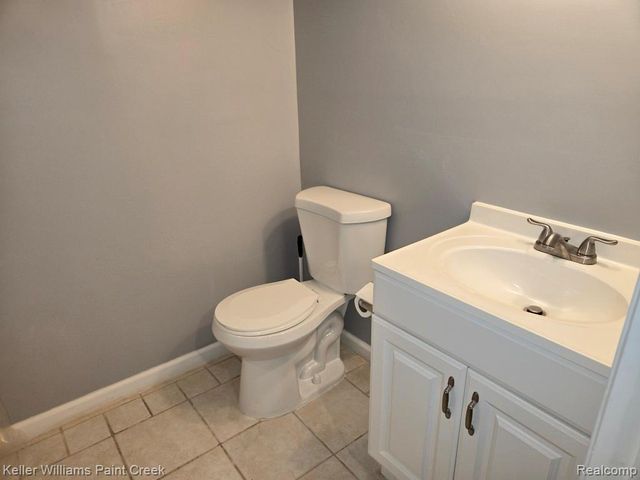 29607 Howard Avenue, Madison Heights, MI 48071