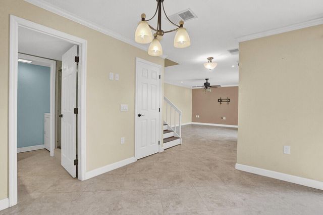 3313 Meridian Way N C, Palm Beach Gardens, FL 33410